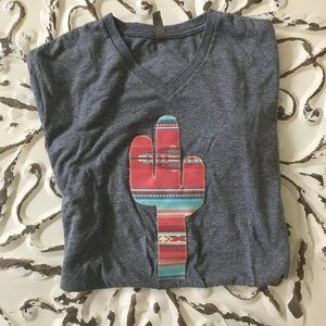 Aztec Cactus V-Neck Heather Grey Medium